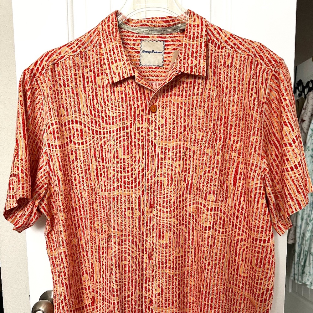 NWT Tommy Bahama Silk Men's Shirt!
